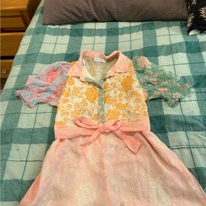 NWOT Petal and Pup Floral Multicolor Romper with Pink Bow size Large